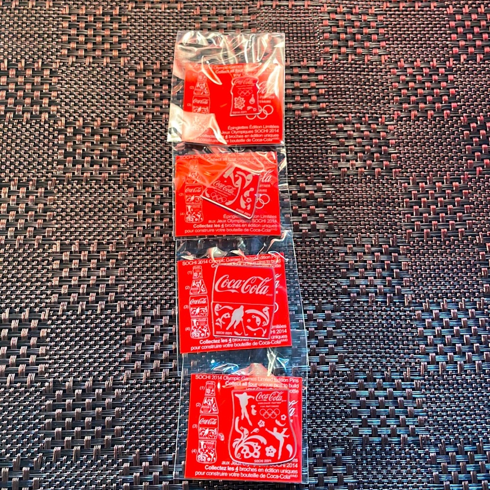 Coca-Cola 4 Pin Puzzle Set Sochi 2014 Olympics